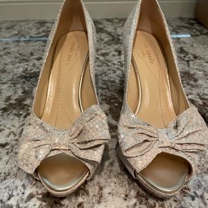 Kate Spade metallic pumps size 6.5